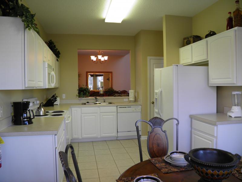 Kitchen 1